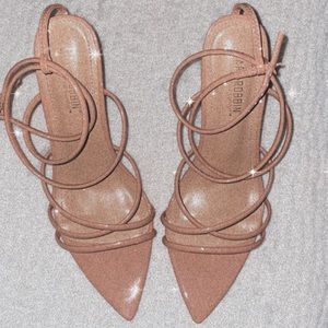 Cape Robbin Ada Sexy Stiletto Nude Heels size 9M